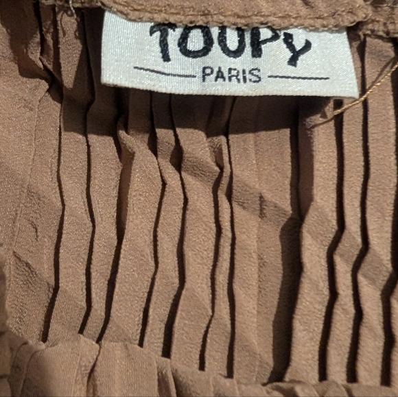 Elegant Vintage Tan Pleated Skirt - Picture 4 of 6